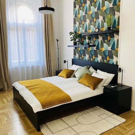 בודפשט Birdie 3-Bdr Apartment מראה חיצוני תמונה
